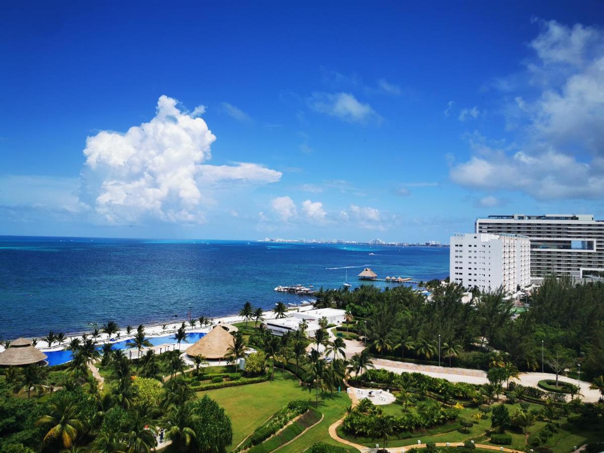 Pent House Amazing View Beachfront Канкун Екстер'єр фото